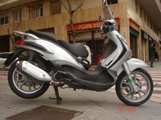 Piaggio Beverly 125