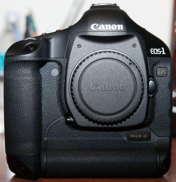 Canon 1ds MK III -s 21mp digital SLR MK3