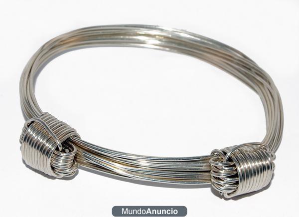compro pulsera de cabos de plata maximo precio 30.