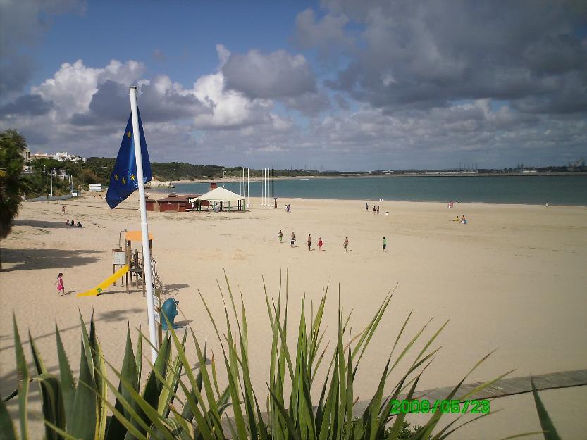 Estupendo apartamento en primera linea de playa (rota)