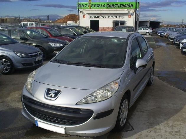 PEUGEOT 207 1.4HDI Urban