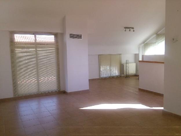 Casa pareada en Bétera