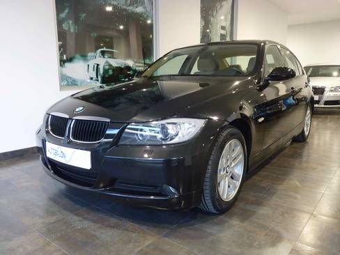 BMW Serie 3 320D 4P