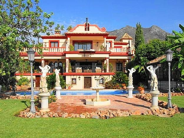 Villas a la venta en Sierra Blanca Costa del Sol