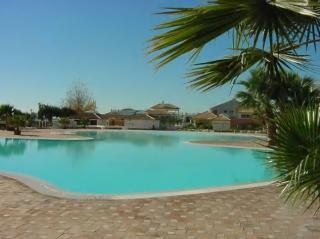 Apartamento : 4/4 personas - piscina - junto al mar - vistas a mar - cabanas de tavira  algarve  portugal