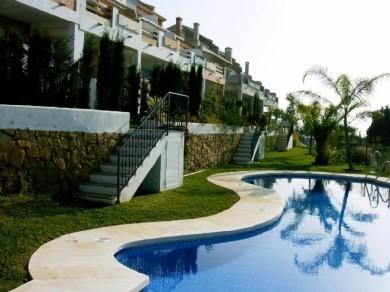Apartamento con 4 dormitorios se vende en Marbella, Costa del Sol
