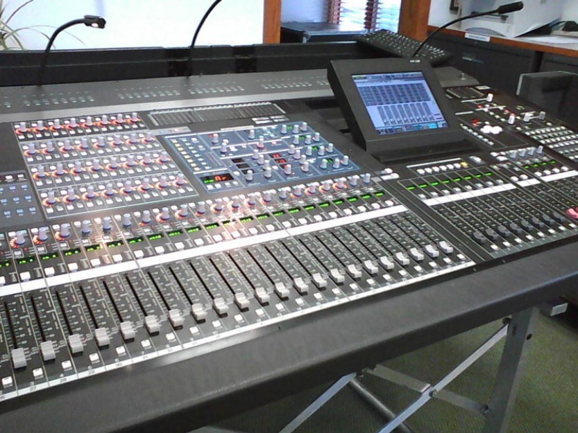 venta: YAMAHA PM5D versión 2 de la consola / Yamaha M7CL-48 48CH Digital Mixing Console