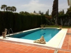 Chalet con 3 dormitorios se vende en Estepona, Costa del Sol - mejor precio | unprecio.es