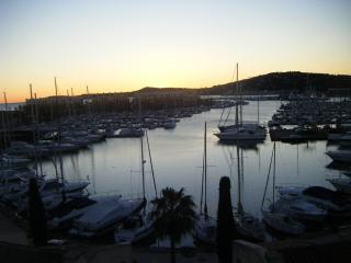 Apartamento en residencia : 4/4 personas - piscina - vistas a mar - saint tropez  var  provenza-alpes-costa azul  franci