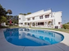 Chalet con 4 dormitorios se vende en Marbella, Costa del Sol - mejor precio | unprecio.es
