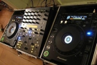 2 Pioneer CDJ 1000 MK1 + Behringer DDM 4000 + DJ Case - mejor precio | unprecio.es