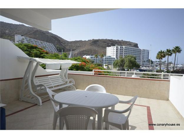 Apartamento en venta, en frente del puerto, en Puerto Rico, Gran Canaria. Canary House Real Estate, offers an excellent