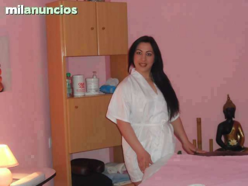 chica masajista titulada profesional en torremolinos