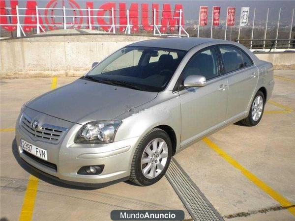 Toyota Avensis 2.0 D4D SOL