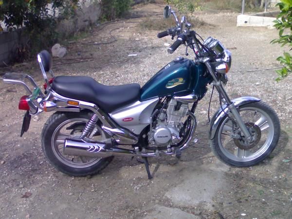 DAELIM VS 125 CUSTOM