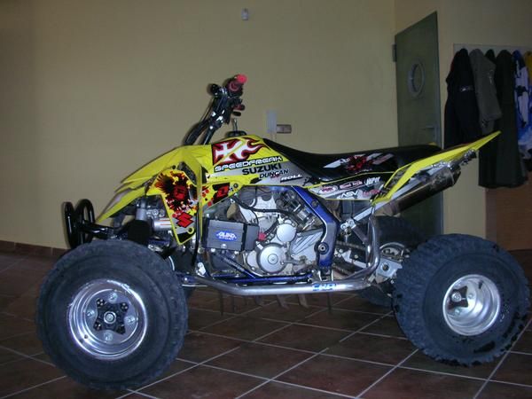 se vende suzuki ltr 450 año 2007