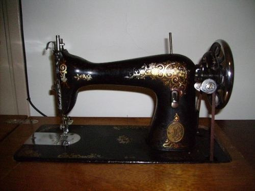 Vendo maquina de coser Sigma