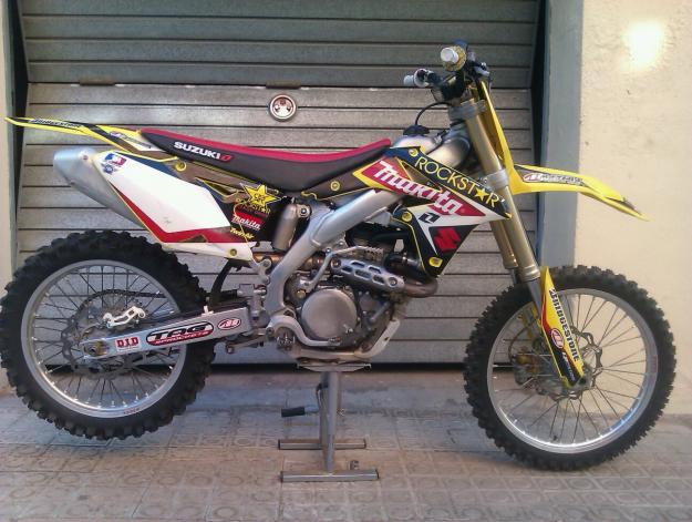 vendo suzuki rmz 450 de finales 2010