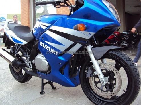 SUZUKI GS 500 F