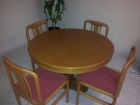 Vendo mesa de comedor redonda de madera con 6 sillas - mejor precio | unprecio.es