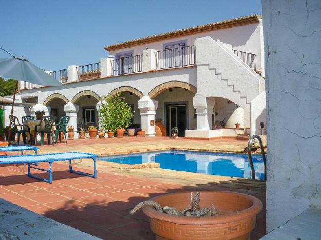 Chalet en venta en Chiva, Valencia (Costa Valencia)