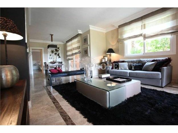 Apartamento en venta en Nueva Andalucia, Málaga (Costa del Sol)