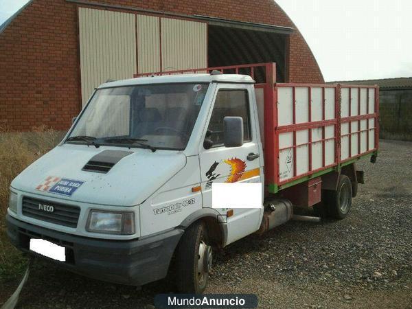 Vendo camion Iveco Daily 4012 de 3500