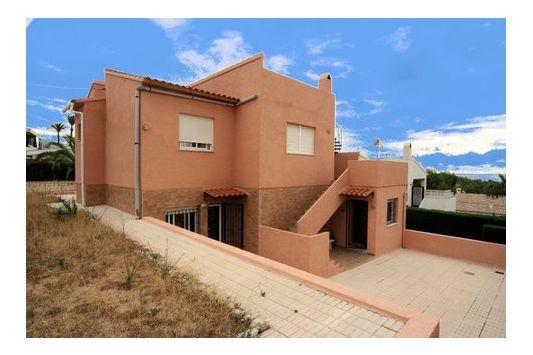 4 Dormitorio Chalet En Venta en Altea, Alicante