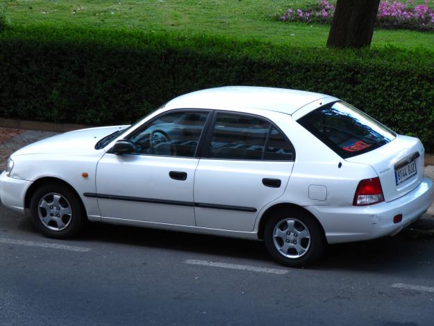 Hyundai Accent Muy buen estado pocos km