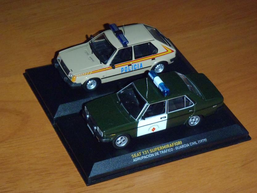 Coches policia 1:43