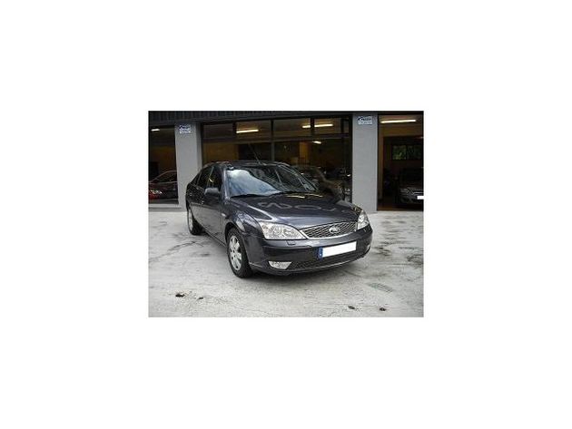 FORD FOCUS  1.6 TREND