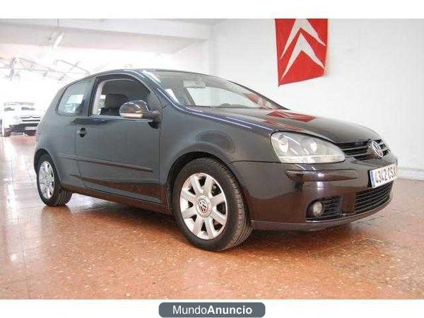 Volkswagen Golf V TDI Sportline 105cv --NACIO