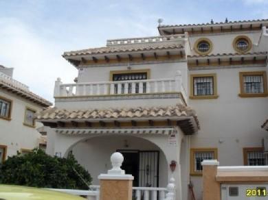 Adosado con 3 dormitorios se vende en Orihuela Costa, Costa Blanca