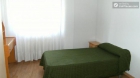 Rooms available - 4-bedroom apartment in peaceful Abrantes, in Carabanchel - mejor precio | unprecio.es