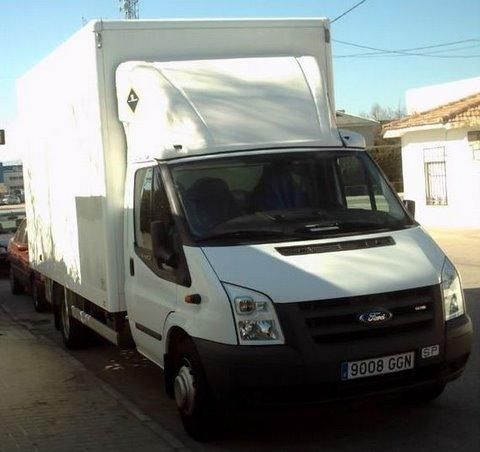 CAMION FORD CHASIS CABINA 140 CV.