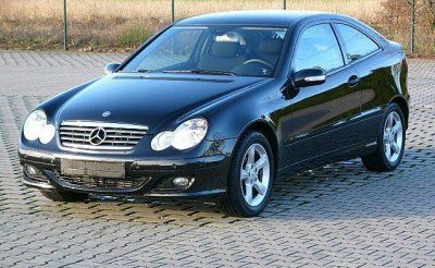 MERCEDES CLASE C C 220 CDI SPORTCOUPE  SOLO 18.000 KM !!! - Barcelona