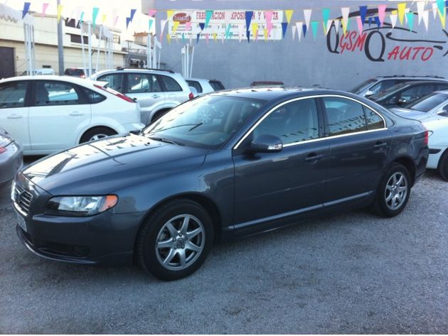 VOLVO S80 D5 Momentum Gear.