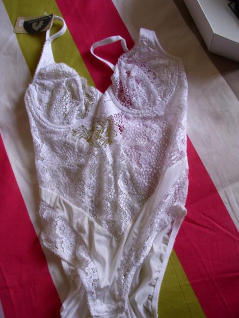 Vendo a 10 Euros Body Nuevo de la marca ORY,