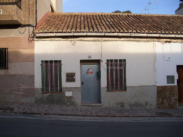 Casa adosada en Serra