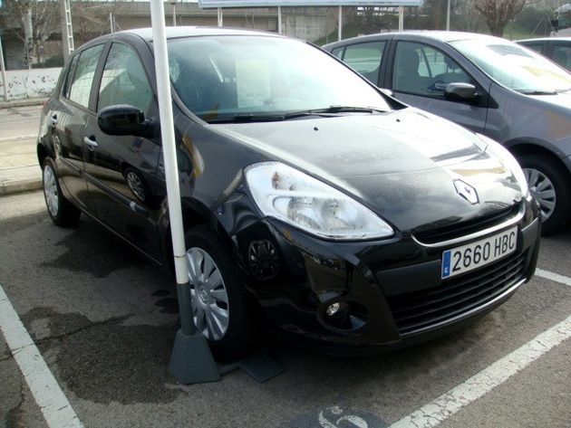 RENAULT CLIO  1.2 EXPRESSION