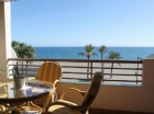 Apartamento con 3 dormitorios se vende en Estepona, Costa del Sol - mejor precio | unprecio.es