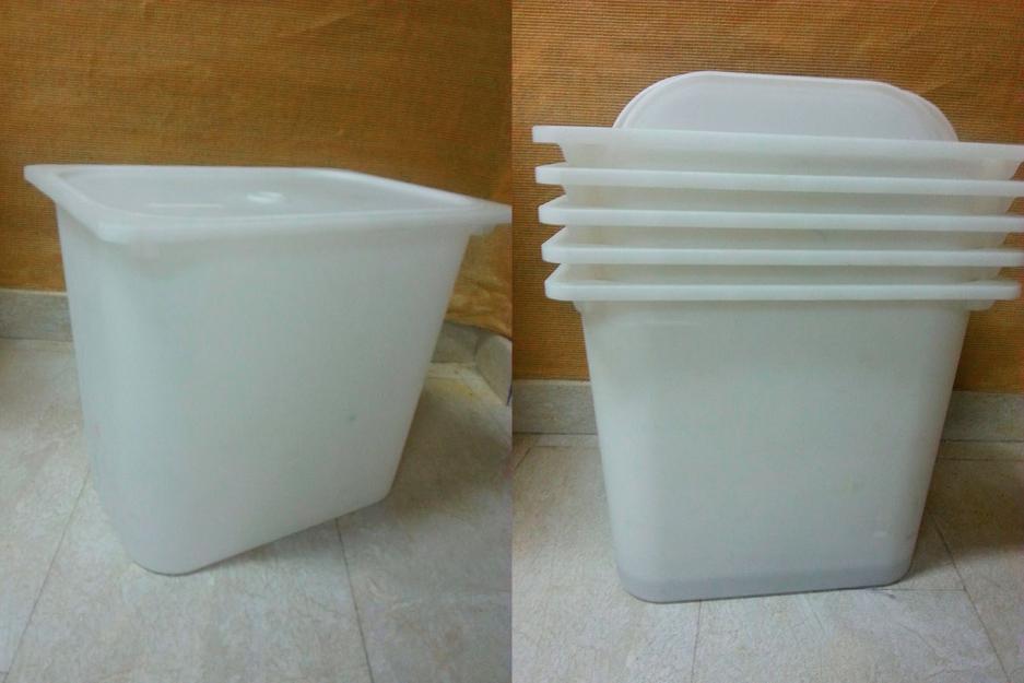 Caja de almacenaje blanca