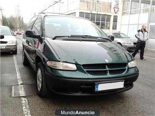 Chrysler Voyager LE 2.5 TD