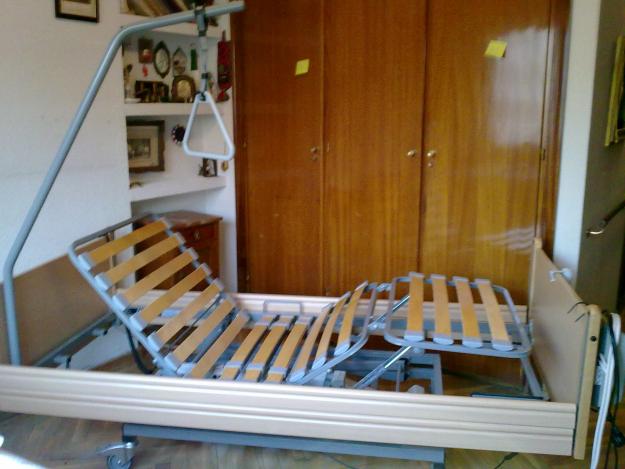 CAMA ARTICULADA con CARRO ELEVADOR + COLCHON LATEX Y ANTIESCARAS