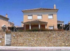 Chalet en Dos Hermanas - mejor precio | unprecio.es