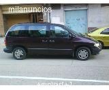 VENDO CHRYSLER VOYAGER 2.E TD SE