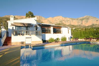 Estrella Lodge in Javea