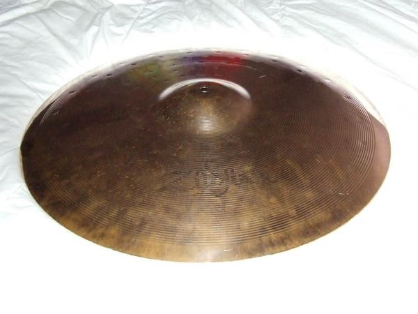 VENDO RIDE ZILDJIAN ZBT 20' POCO USO!