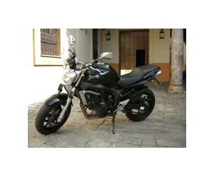 YAMAHA FZ6