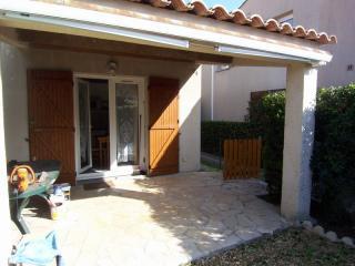 Villa : 4/5 personas - piscina - vic la gardiole  herault  languedoc-rosellon  francia